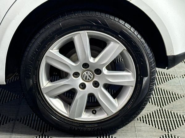 2017-Volkswagen-Polo-Vivo-GP-14-Trendline image:6