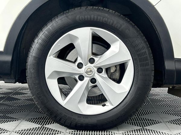 2019-Nissan-Qashqai-12T-Visia image:5