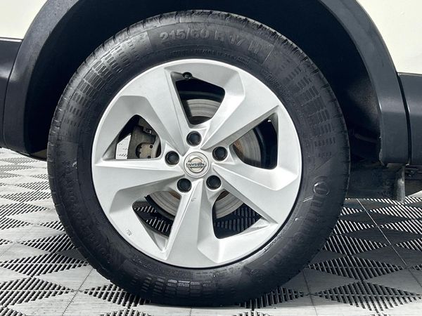2019-Nissan-Qashqai-12T-Visia image:7