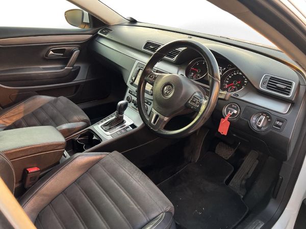 2015-Volkswagen-CC-20-TDI-Bluemotion-Auto image:18