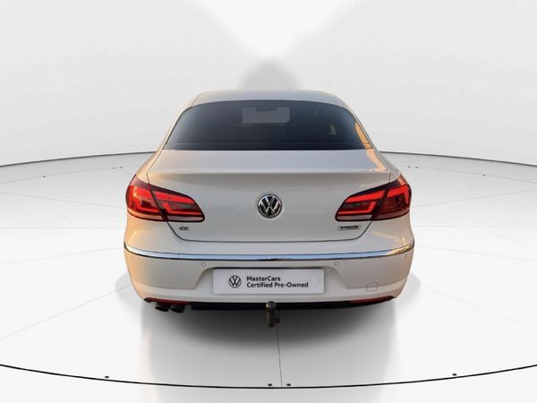2015-Volkswagen-CC-20-TDI-Bluemotion-Auto image:5