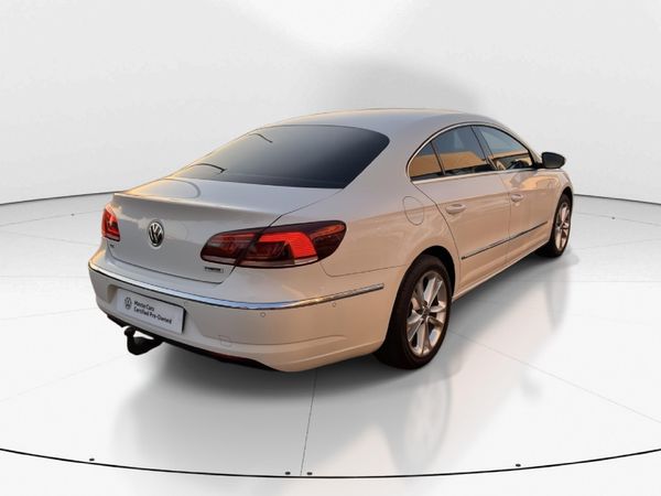 2015-Volkswagen-CC-20-TDI-Bluemotion-Auto image:6