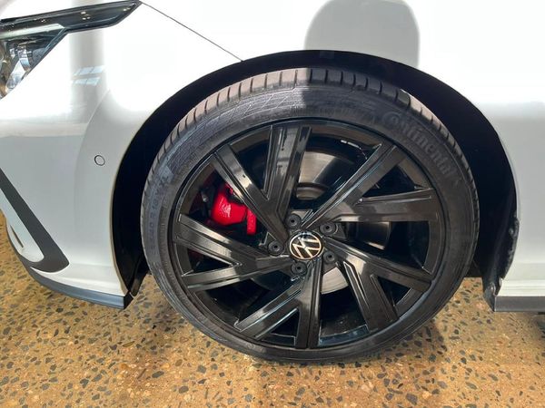 2021-Volkswagen-Golf-8-GTI-20-TSI-Auto image:9