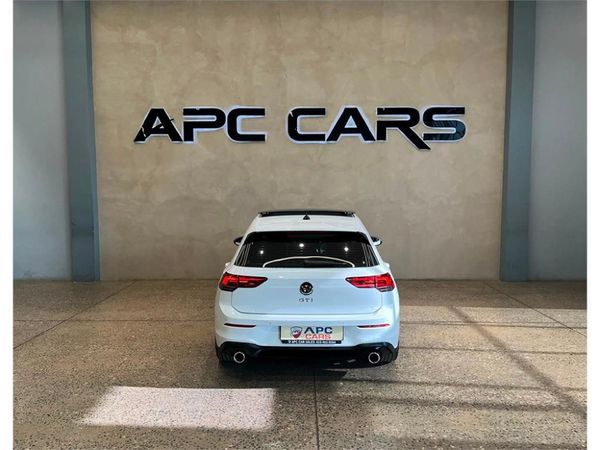 2021-Volkswagen-Golf-8-GTI-20-TSI-Auto image:4