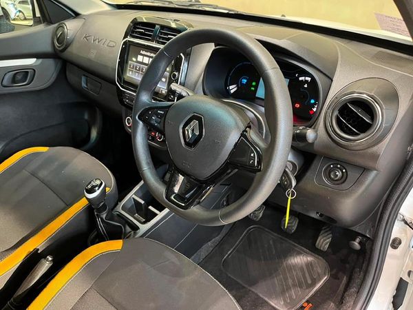 2025-Renault-Kwid-10-Climber image:6