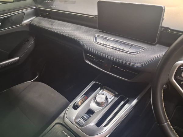 2023-Haval-Jolion-15T-Premium-Auto image:10