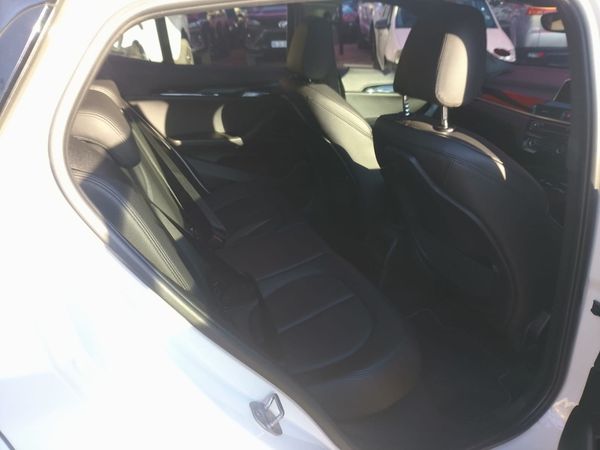 2019-BMW-X2-sDrive18i-M-Sport-Auto image:9