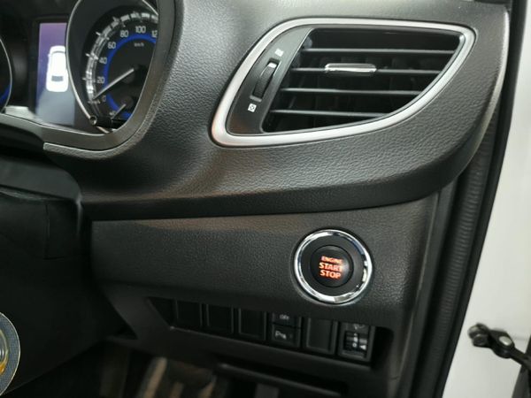 2020-Toyota-Starlet-14-XR-Auto image:3