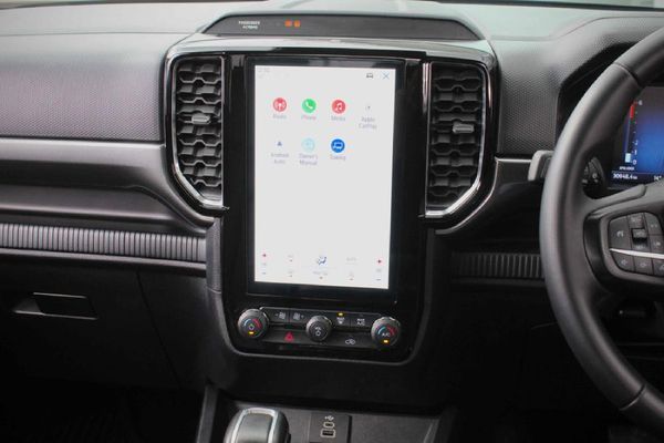 2025-Ford-Ranger-20D-XLT-HR-Double-Cab-Auto image:17