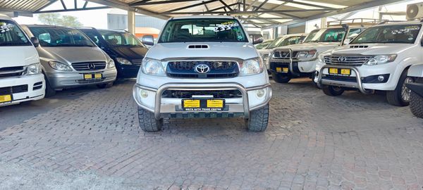 2009-Toyota-Hilux-30-D-4D-Raider-4x4-Auto-Double-Cab image:1