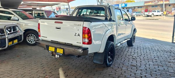 2009-Toyota-Hilux-30-D-4D-Raider-4x4-Auto-Double-Cab image:4