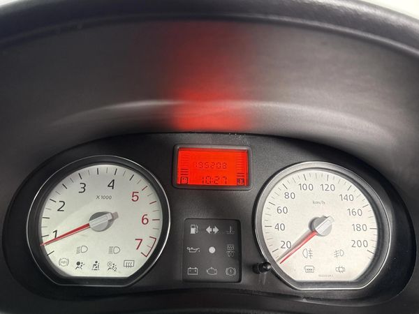 2020-Nissan-NP200-15-dCi-Safety-Pack image:1