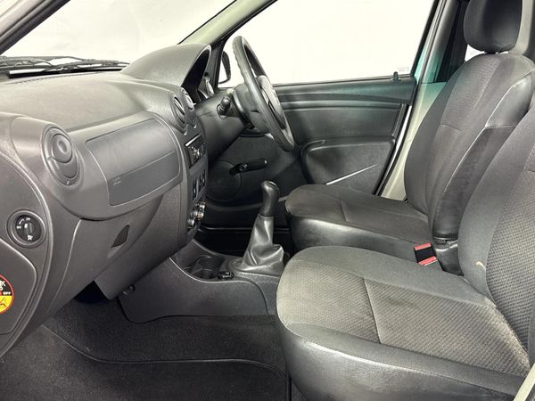 2020-Nissan-NP200-15-dCi-Safety-Pack image:6
