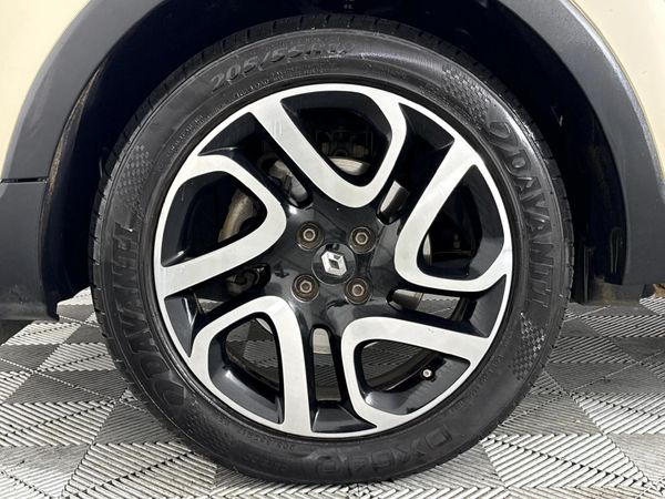 2016-Renault-Captur-15-dCi-Dynamique-5-dr-66kW image:3