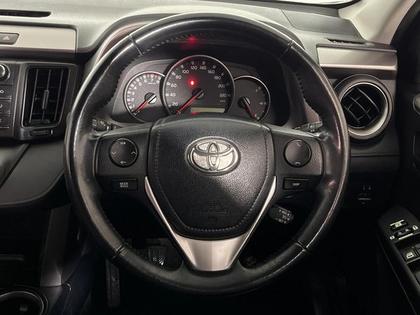 2018-Toyota-RAV4-20-GX image:10