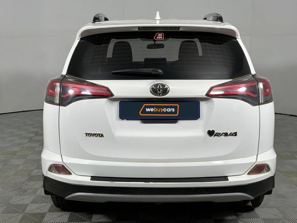 2018-Toyota-RAV4-20-GX image:15