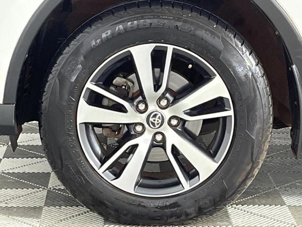 2018-Toyota-RAV4-20-GX image:4