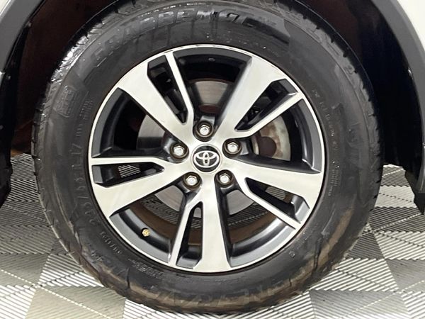 2018-Toyota-RAV4-20-GX image:5