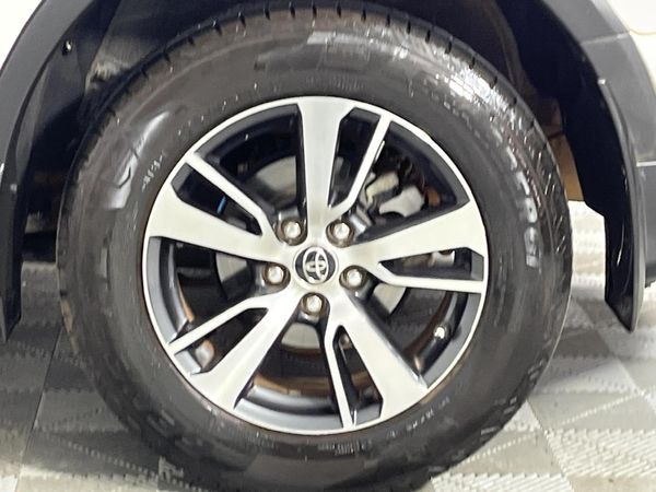 2018-Toyota-RAV4-20-GX image:6