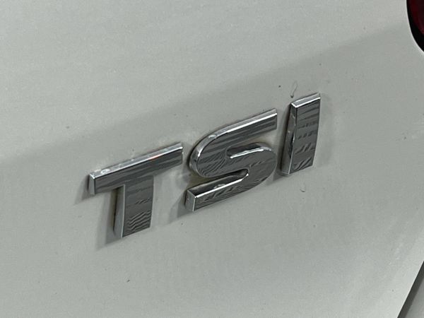 2017-Volkswagen-Polo-12-TSI-Highline-Auto-81kW image:7