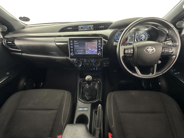 2021-Toyota-Hilux-28-GD-6-Raised-Body-Legend-4x4-Extended-Cab image:1