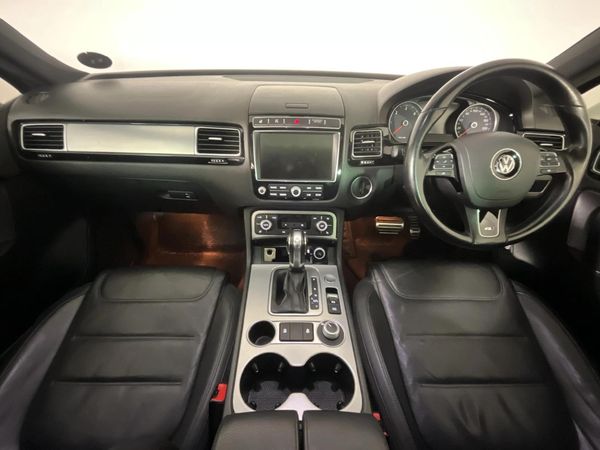 2016-Volkswagen-Touareg-GP-30-V6-TDI-Luxury-Auto image:1
