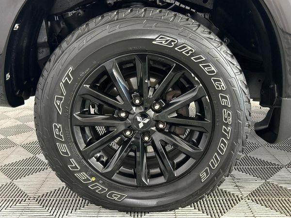 2019-Mitsubishi-Triton-24-Di-Dc-Athlete-4x4-Auto-Double-Cab image:4