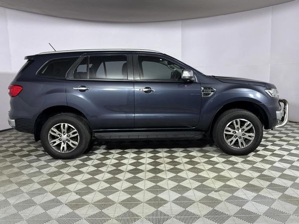 2018-Ford-Everest-22-TDCi-XLT-Auto image:16