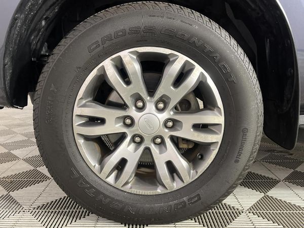 2018-Ford-Everest-22-TDCi-XLT-Auto image:4