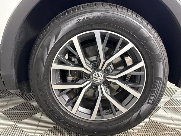 2018-Volkswagen-Tiguan-14-TSI-Comfortline-92kW image:6