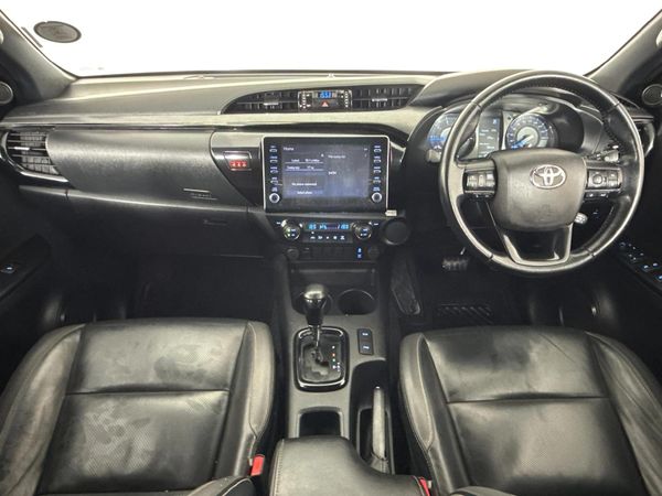 2022-Toyota-Hilux-28-GD-6-Raised-Body-Legend-Auto-Double-Cab image:1