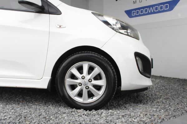 2011-Kia-Picanto-12-EX image:9