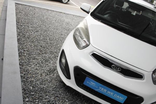2011-Kia-Picanto-12-EX image:6