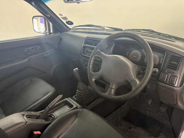2007-Mitsubishi-Colt-Clubcab-3000i-Single-Cab image:7