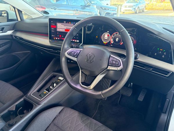 2026-Volkswagen-Golf-14-TSI-Life-Auto-110kw image:13