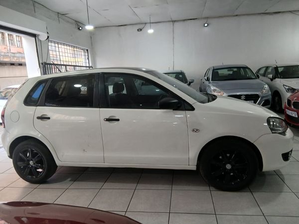 2016-Volkswagen-Polo-Vivo-GP-14-Trendline image:12