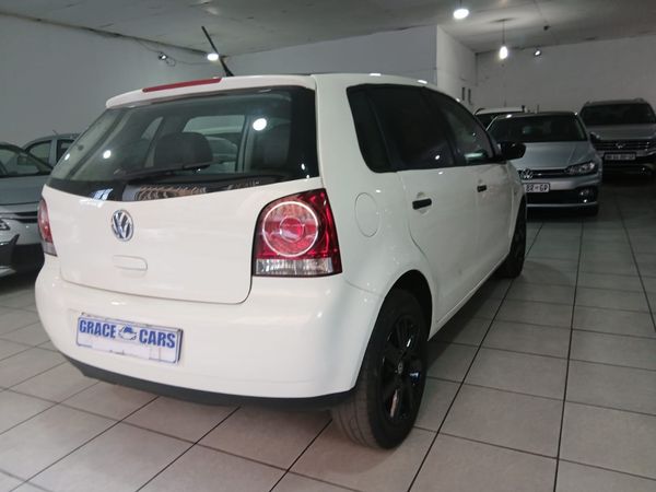 2016-Volkswagen-Polo-Vivo-GP-14-Trendline image:14