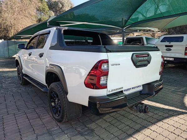 2022-Toyota-Hilux-28-GD-6-Raised-Body-Legend-Auto-Double-Cab image:11