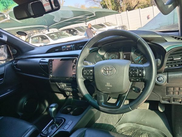 2022-Toyota-Hilux-28-GD-6-Raised-Body-Legend-Auto-Double-Cab image:3