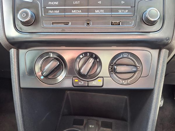 2023-Volkswagen-Polo-Vivo-14-Trendline-5-dr image:20