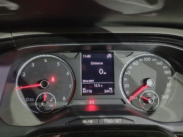 2019-Volkswagen-Polo-10-TSI-Comfortline image:9