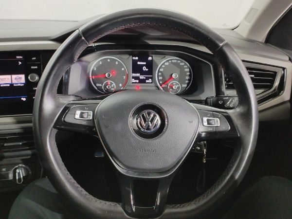 2019-Volkswagen-Polo-10-TSI-Comfortline image:10