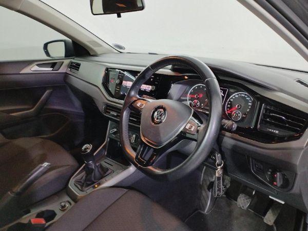 2019-Volkswagen-Polo-10-TSI-Comfortline image:7