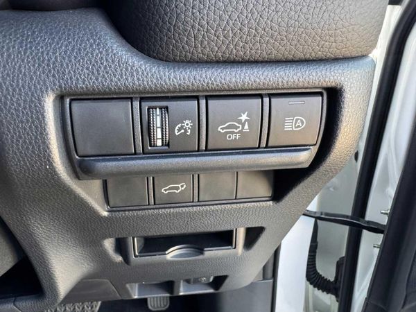 2026-Toyota-Land-Cruiser-Prado-TX-28GD-Auto image:17