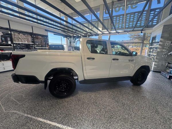 2026-Toyota-Hilux-28-GD-6-RB-SRX-Auto-Double-Cab image:27