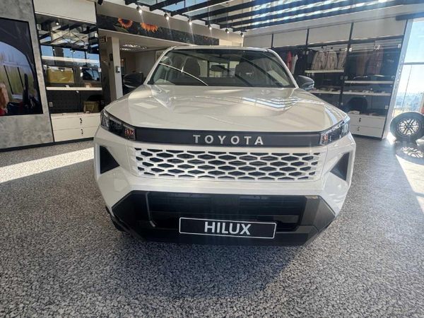 2026-Toyota-Hilux-28-GD-6-RB-SRX-Auto-Double-Cab image:33