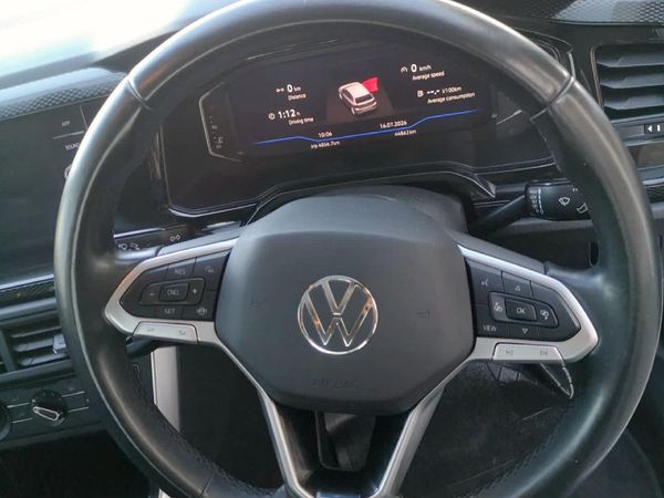 2024-Volkswagen-Polo-10-TSI-Life image:7