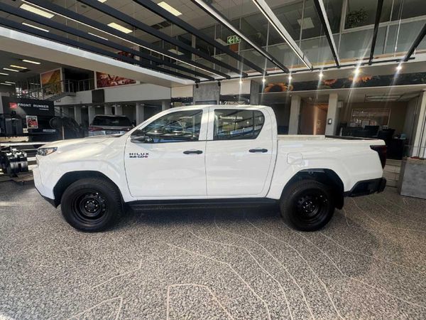 2026-Toyota-Hilux-28-GD-6-RB-SRX-Auto-Double-Cab image:20