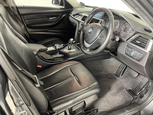 2018-BMW-3-Series-320d-Auto image:9