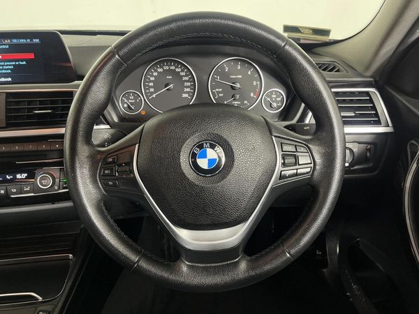 2018-BMW-3-Series-320d-Auto image:12